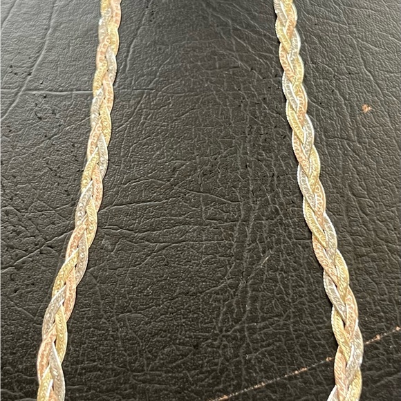 Sterling silver tri color twist Ross Simons necklace - Picture 5 of 5